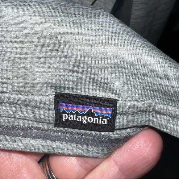 Patagonia Capilene base layer size XL - Picture 7 of 7